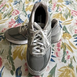 New Balance 990v5 Men’s 9.5